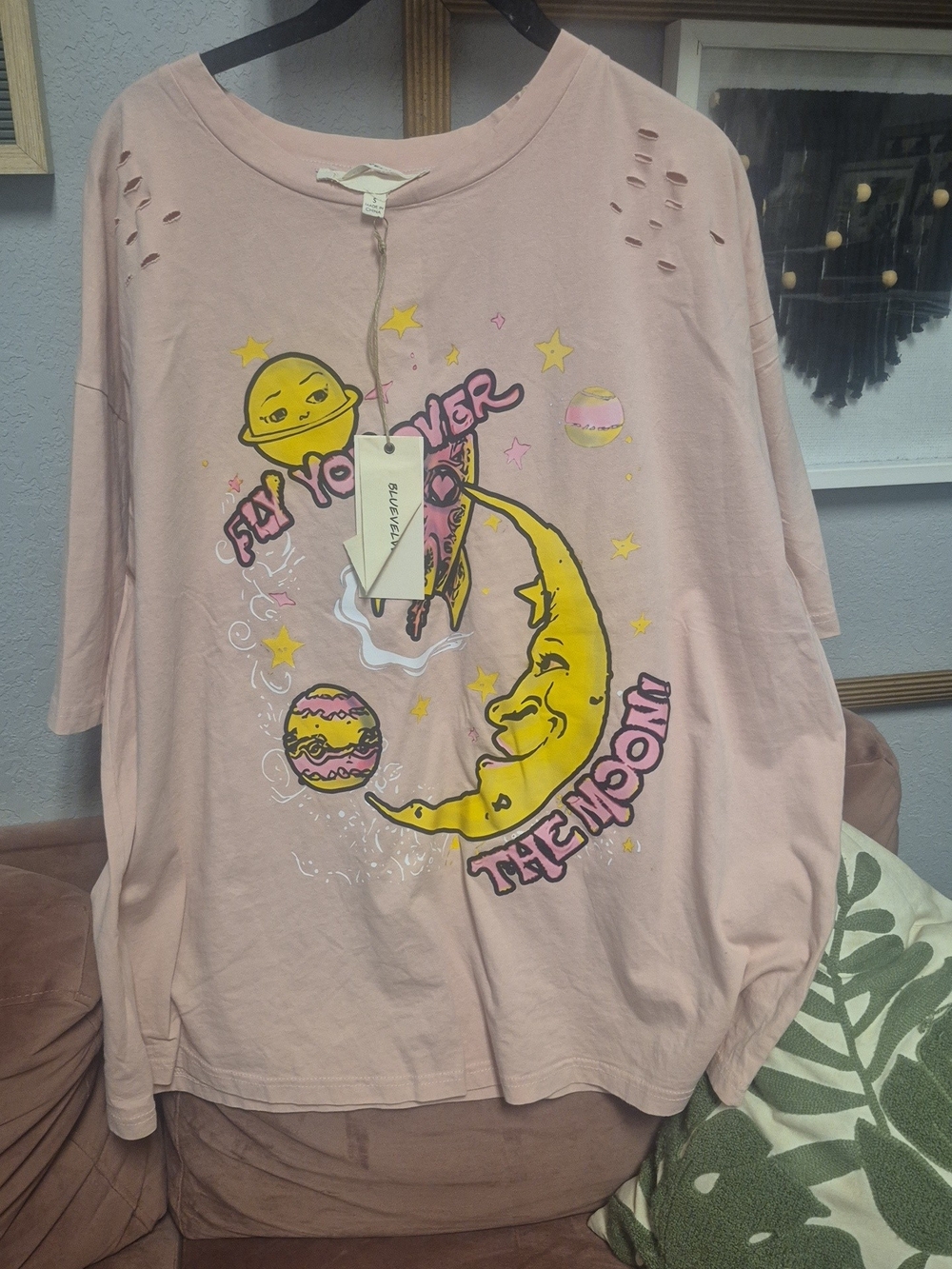 Pink Short-Sleeve Graphic Tee with Yellow Celestial Print